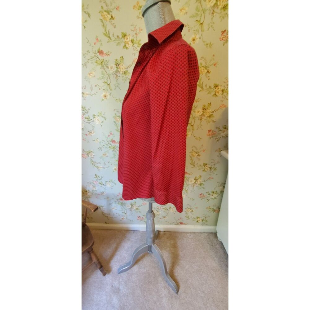 Talbots Red Print Wrinkle Resistant Button Down 3/4 Sleeve Shirt Size 8 - Picture 3 of 10